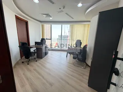 Fully Furnished || Upgraded || Spacious Layout