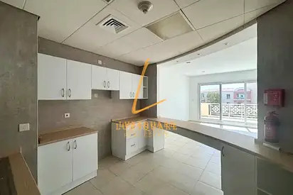 Amazing Views | Vacant | Spacious 1BR