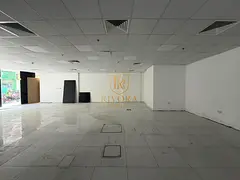 SHOP I SPACIOUS I GOOD LOCATION