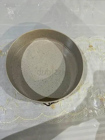 Used 10-inch Springform Cake Pan - Nonstick, Good Condition