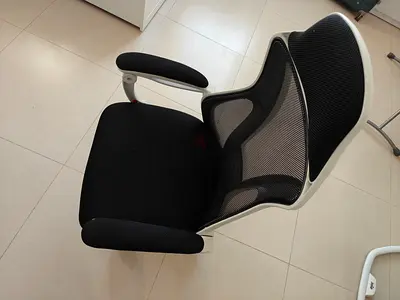 Ergonomic Mesh Office Chair with Armrests - Good Condition