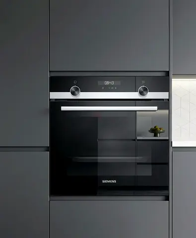 Siemens Latest Model 60cm Built-In Electric Oven – Modern German Engineering