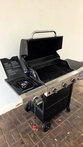 Char-Broil Performance Gas Grill with Side Burner