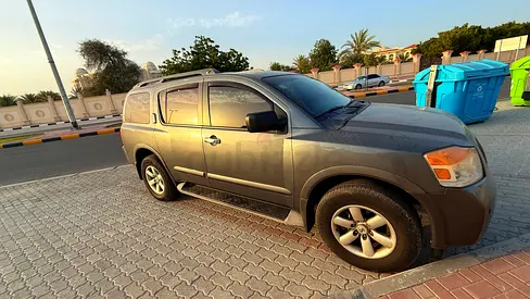 Nissan Armada LE 2014 American Specs