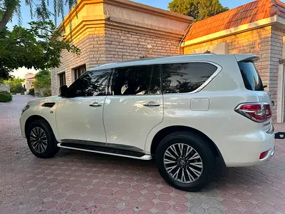 Nissan Patrol LE Titanium 2017 GCC Specs