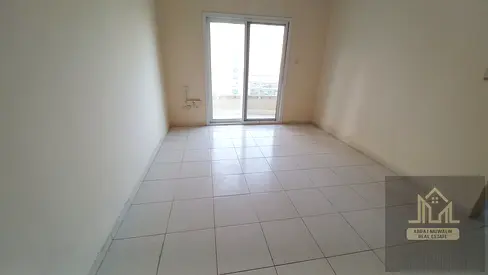 Spacious 1bhk with 2 bathroom balcony only 30k al mahatah sharjah
