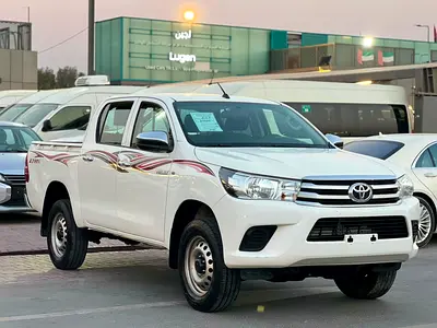 Toyota Hilux Double Cab GL 2022 | GCC Specs | Low Mileage | Reliable Workhorse