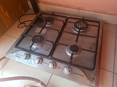 Used Daewoo 4-Burner Gas Hob - Stainless Steel with Regulator