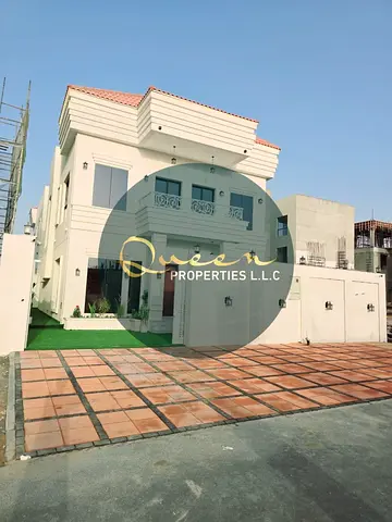 فيلا فاخرة للبيع في منطقة الحليو – مشروع الكريكت | عجمان