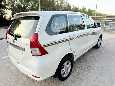 2015 Toyota AVANZA 照片 10