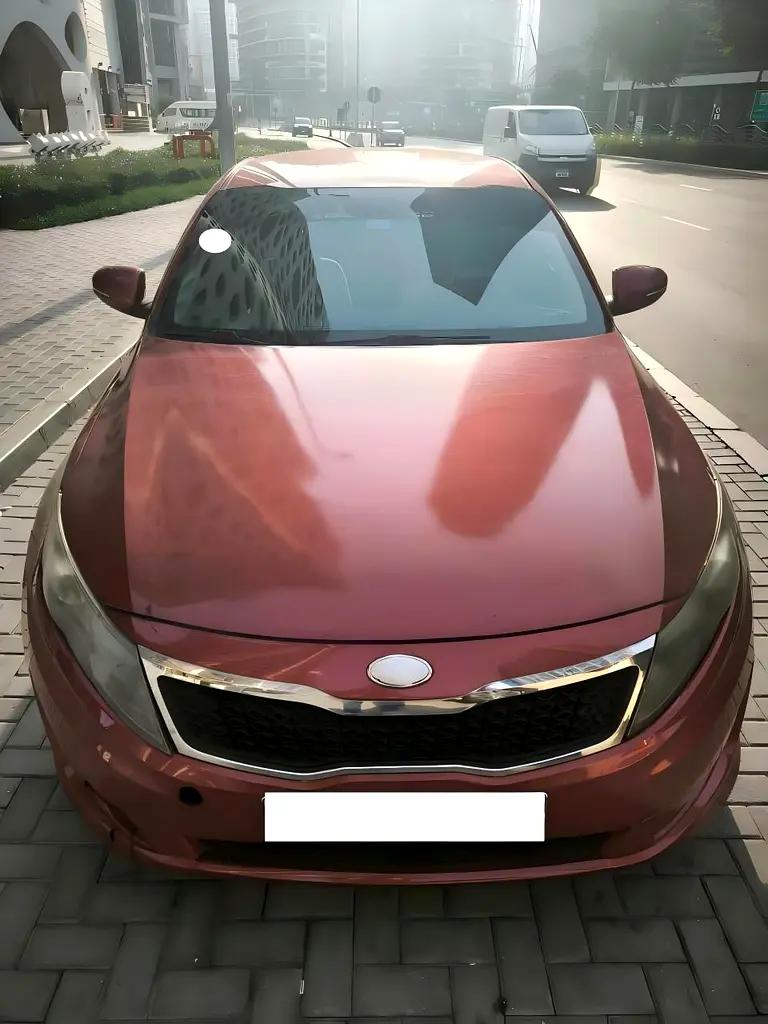 Kia Optima 2013 — photo 1 of 9