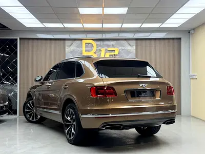 صورة 3 لـ 2017 Bentley BENTAYGA