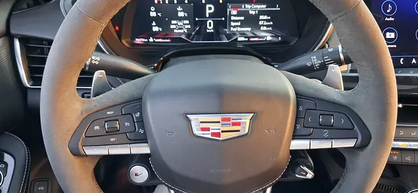 صورة 16 لـ 2022 Cadillac CT5
