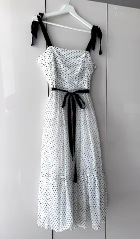Beautiful dress in dots with delicate mesh, layered. by premium Turkish brand. Worn once