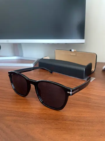 BOSS branded new sunglasses with cover
