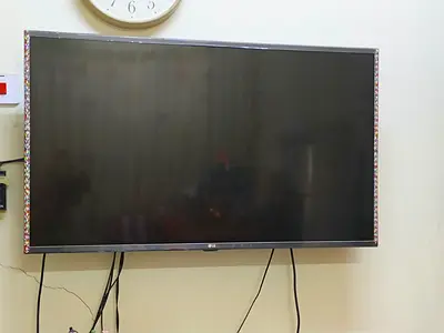 LG smart Tv 43