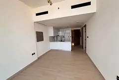 Ready to Move | High Floor | Community View