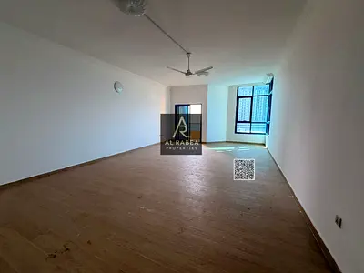 Sea view | Built-in wardrobes | Main street | Storage room
