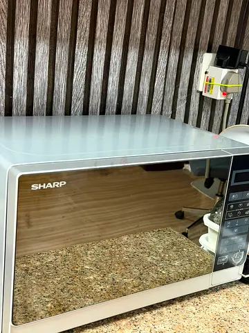 Microwave oven Sharp