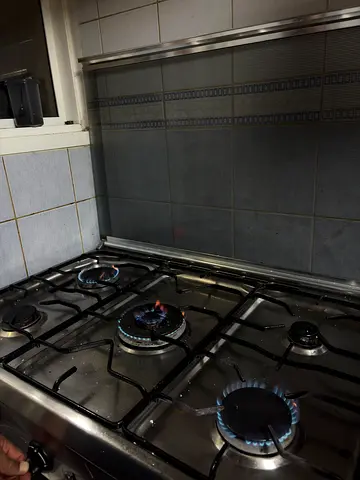 5 burner cooking range for urgent sale