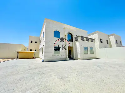 Brand New 6 Master Bedrooms Huge Yard Near Tawam Hospital