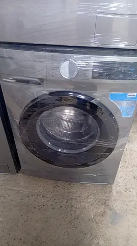 Front Load Washing Machine - Good Condition, 7kg (Silver)