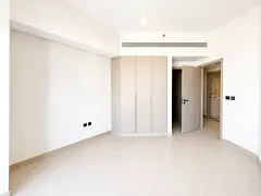 Skyline View| Above 38th Floor| Luxury Living