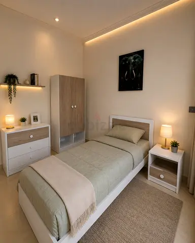 Room Partition with balcony in Dubai Marina | All- Inclusive Rent [ ladies apartment]