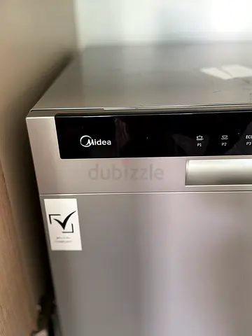 Midea freestanding dishwasher - good working condition few months use only