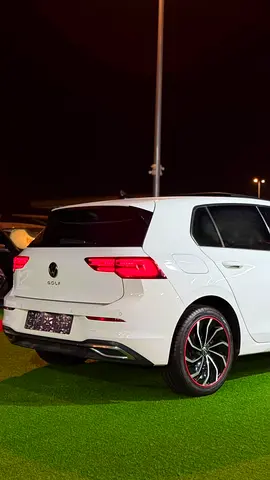 صورة 3 لـ 2022 Volkswagen GOLF R