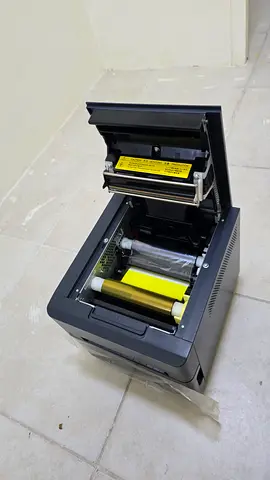 DNP photo printer for photobooth / moving out sale