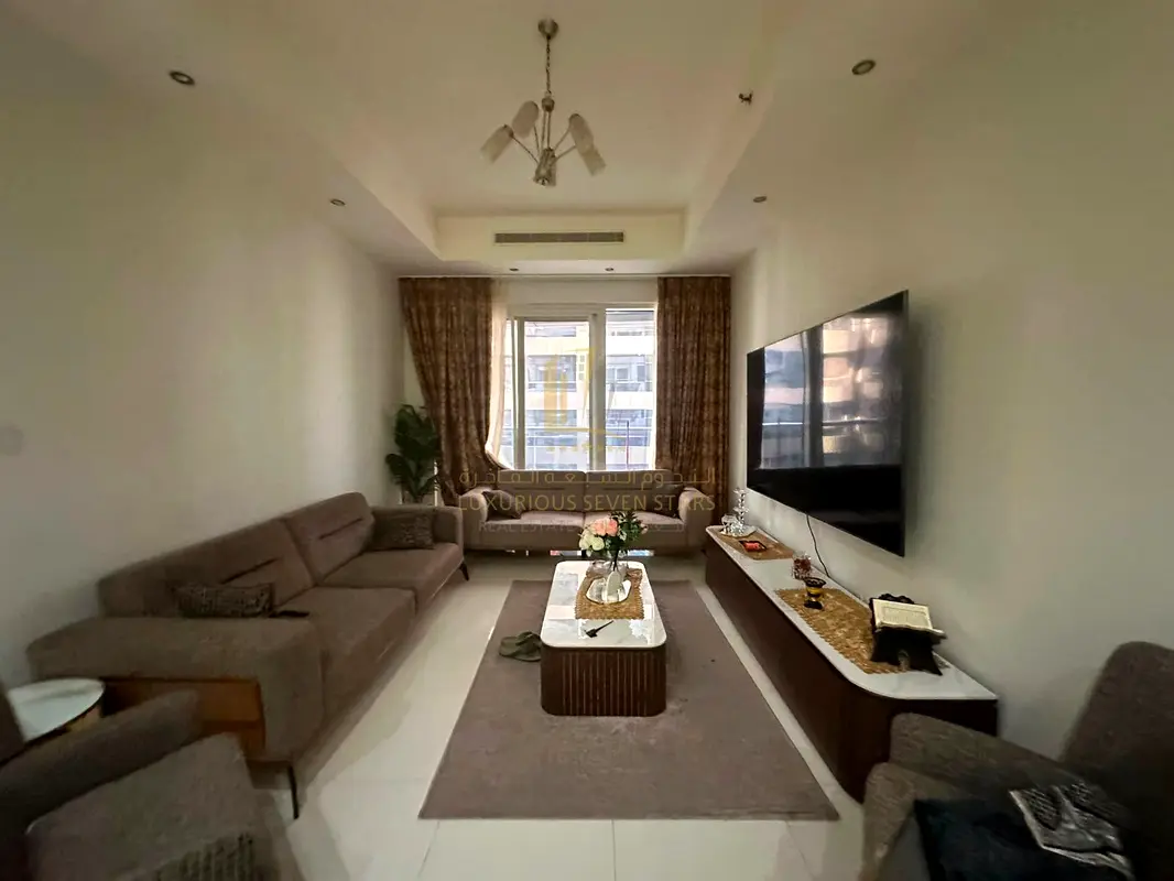 🏡 شقة مميزة للبيع في برج صحارى 4 – غرفتان وصالة