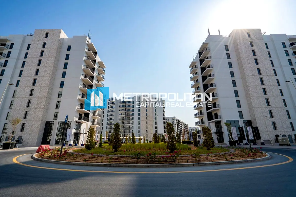 Fully Furnished | Studio With Balcony | Canal View