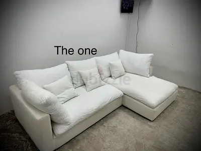 Like new condition the one lshape sofa