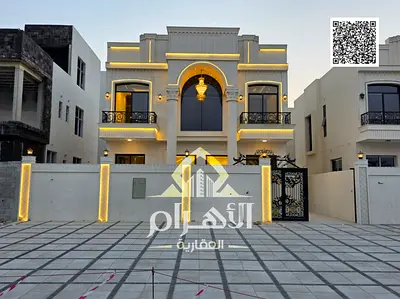 Classic villa including registration and ownership fees, large setback area in front of the villa, and freehold ownership for all.