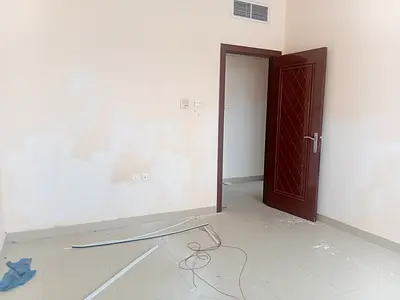 HOT OFFER 2BHK AVAILABLE FAMILY BUILDING 38k