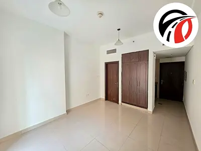PRIME LOCATION NEAR TO BUS STOP STUDIO APARTMENT AVAILABLE FOR