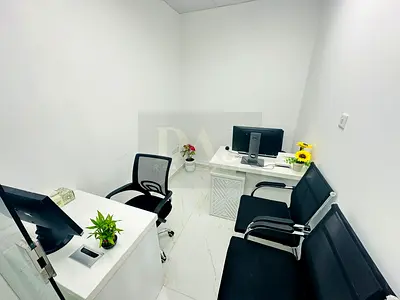 Spacious Office | Direct From Landlord | Monthly Rent