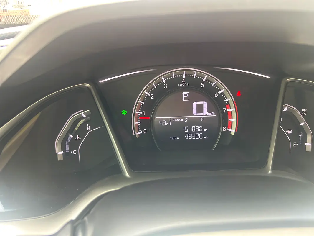 Honda Civic 2017 — photo 1 of 9