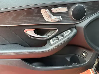 صورة مصغرة 6 لـ 2015 Mercedes-BENZ C-CLASS