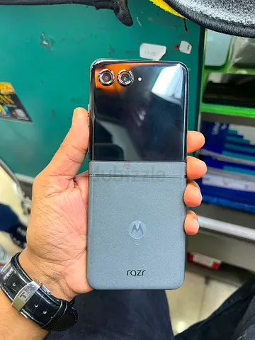 Motrola razr 50s 5g