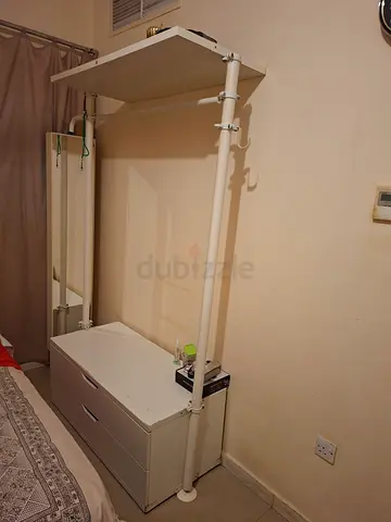 Make up stand with adjustable mirror