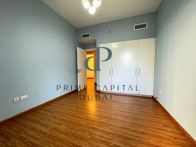LARGE 3BR+M | UPGRADED | PODIUM | DIRECT ACCESS TO POOL