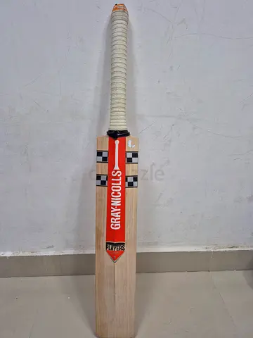 Gray Nicolls cricket bat
