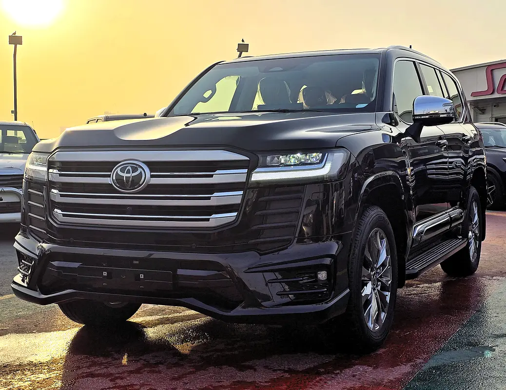 Toyota Land Cruiser 2026 — photo 1 of 20