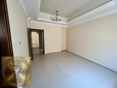 شقه غرفتين وصاله تاني ساكن مساحات واسعه اطلاله مفتوحه غرفتين ماستر تكييف مركزي تسهيلات بالسداد قريب للشارع العام