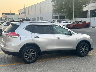 صورة 7 لـ 2016 Nissan ROGUE