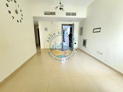 Limited offer 1bhk with 2bathroom balcony 36k