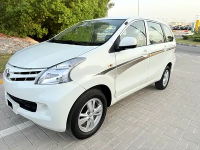 2015 Toyota AVANZA 照片 8