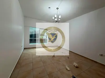 اجمل شقة غرفة وصالة تكييف علي المالك وباركن وجيم ومسبح مجانا في أجمل أبراج الشارقة شامل جميع الخدمات بتشطيب حديثة ومساحات واسعة.